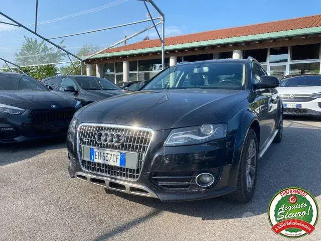 Audi A4 Allroad 2011 photo 4