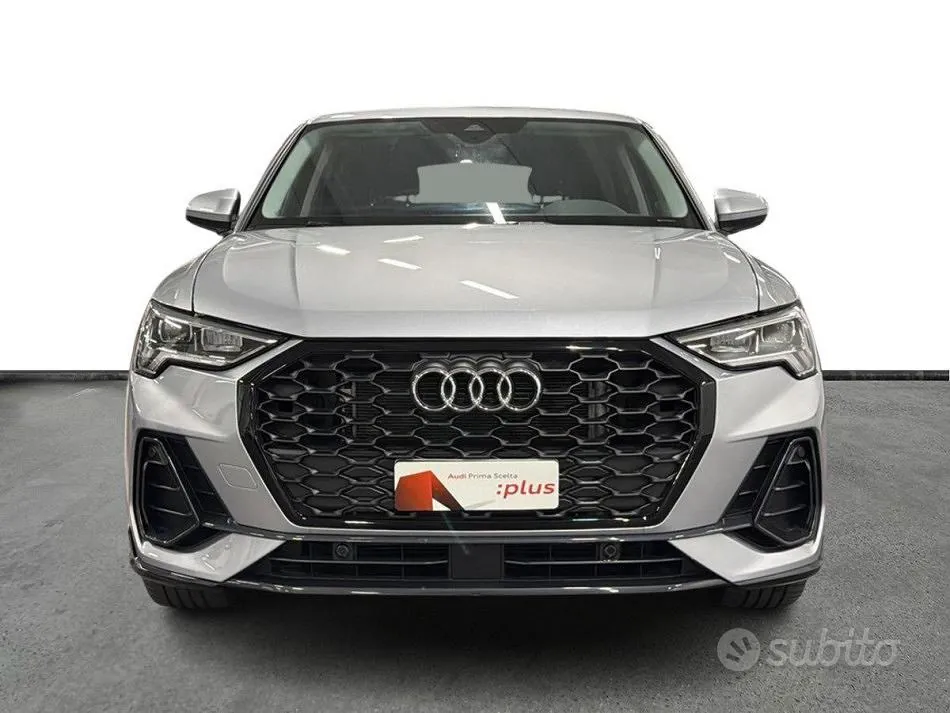 Audi Q3 2024 photo 2