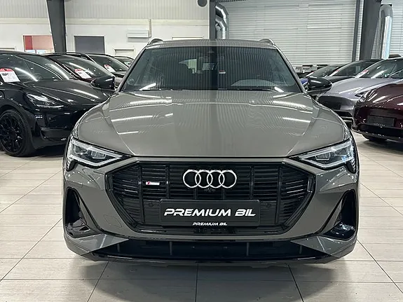 Audi E-Tron 2022 photo 2