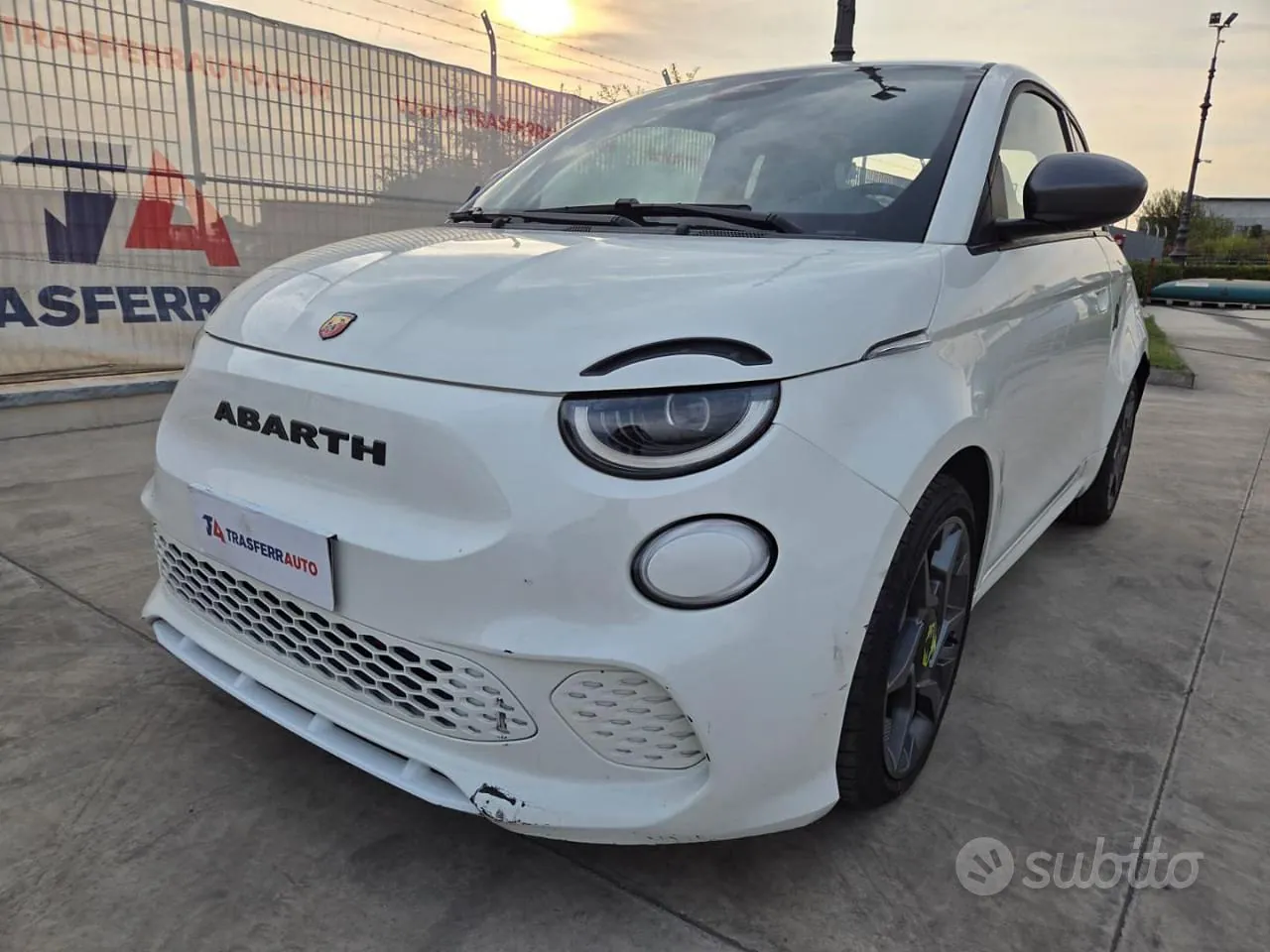 Abarth 500E