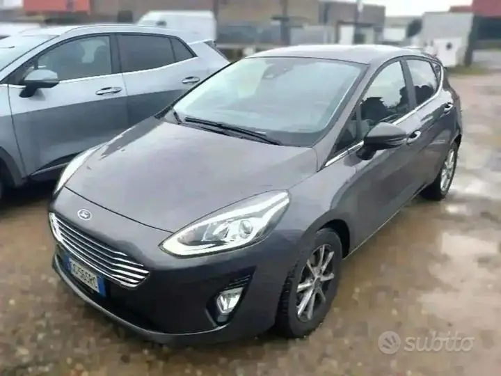 Ford Fiesta 2021 photo 2