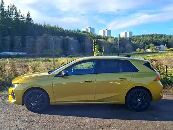Vauxhall Astra 2023 photo 4