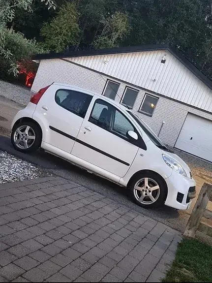 Peugeot 107
