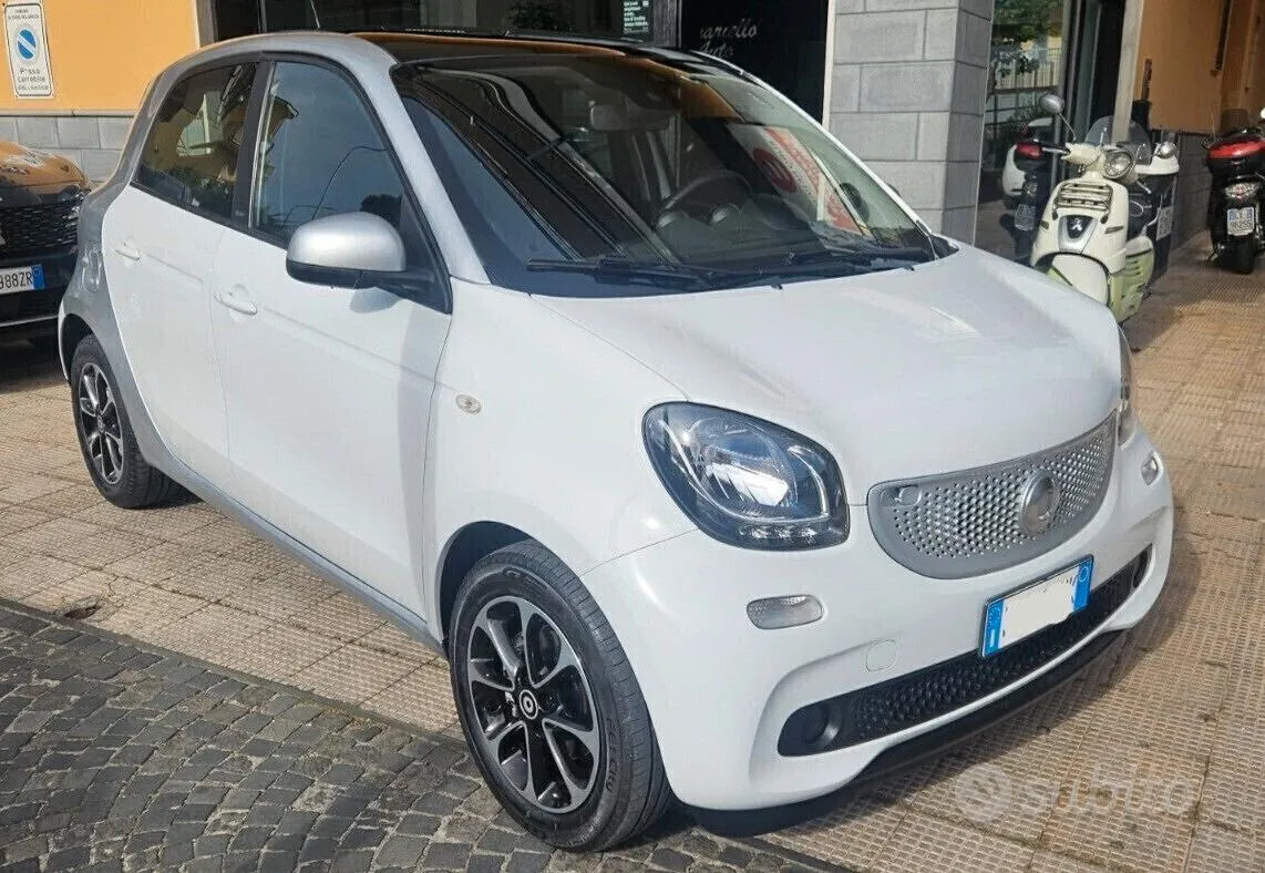 Smart Forfour 2017 photo 3