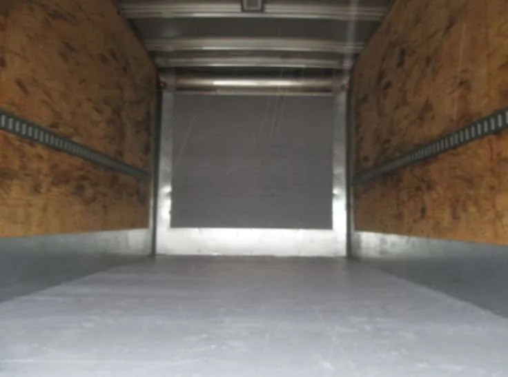 GMC Savana 3500 2023 photo 5