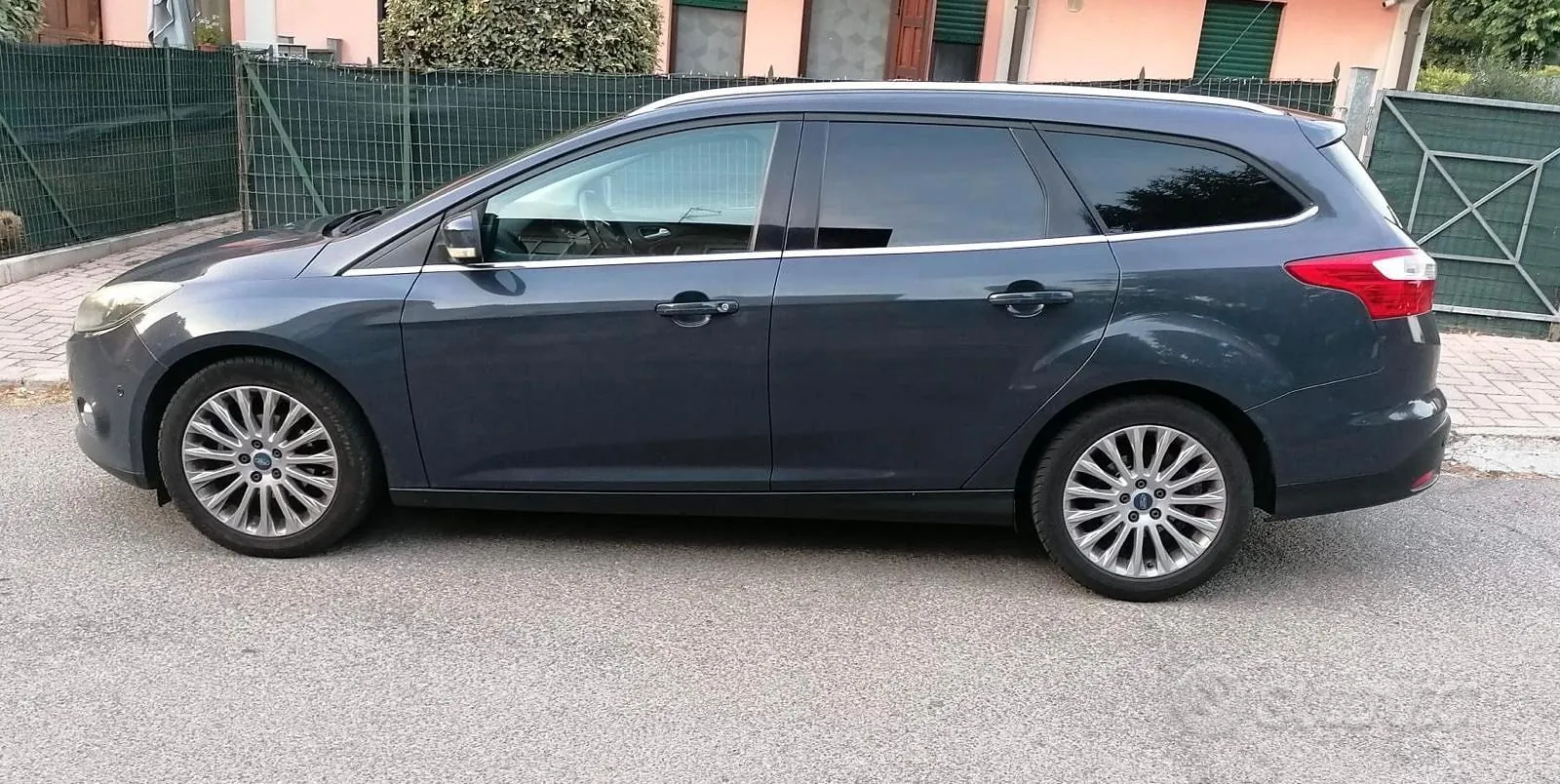 Ford Focus 2012 photo 5