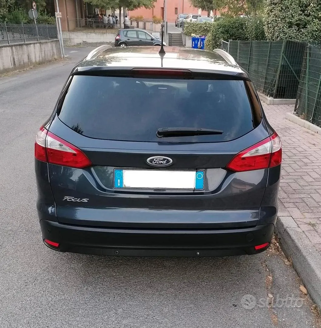 Ford Focus 2012 photo 3