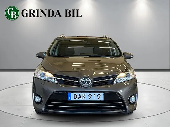 Toyota Verso 2017 photo 5