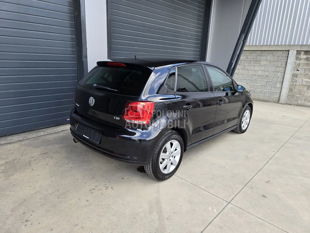 Volkswagen Polo 2011 photo 5