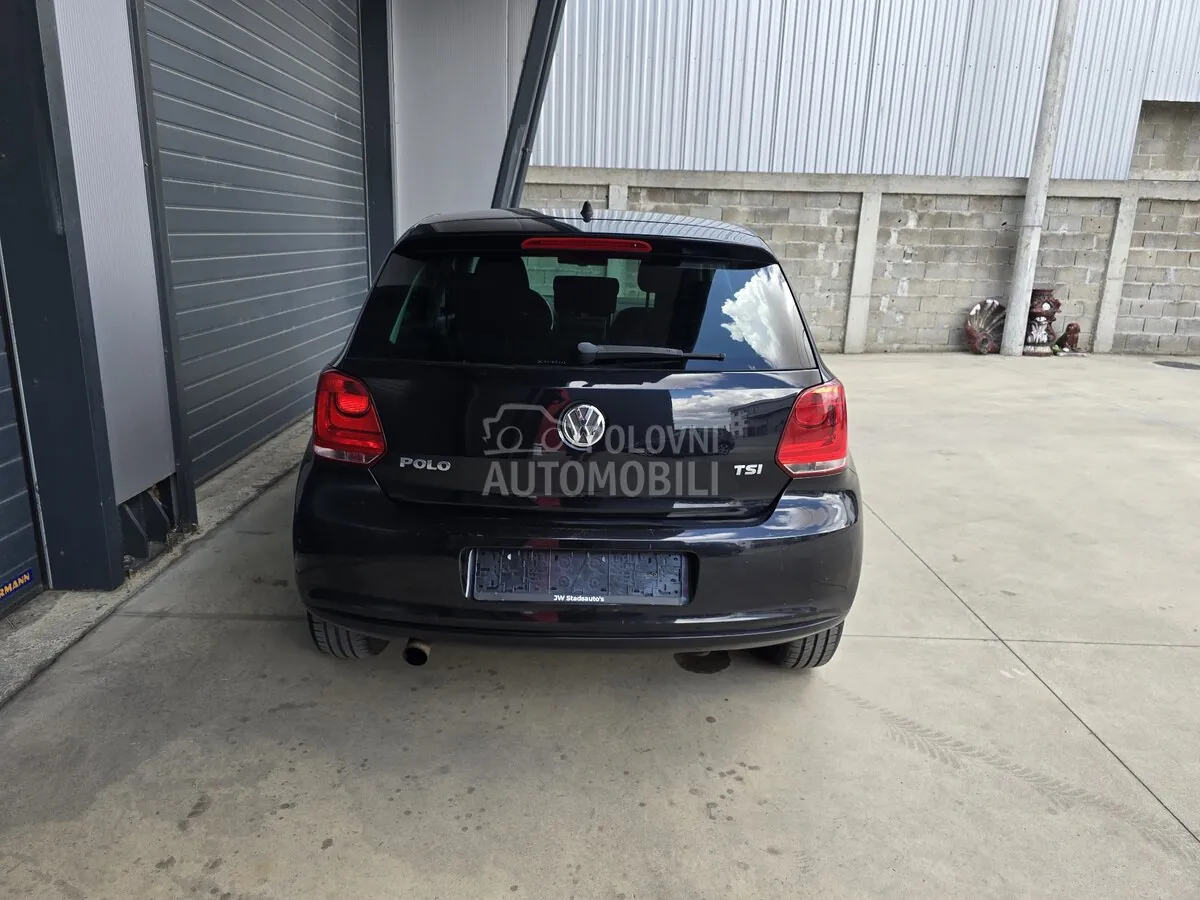Volkswagen Polo 2011 photo 4