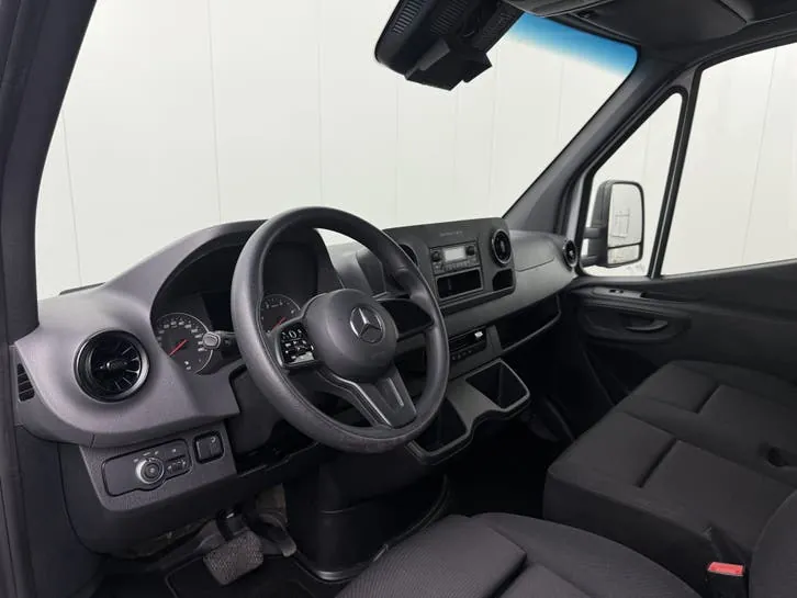 Mercedes-Benz Sprinter 2022 photo 3