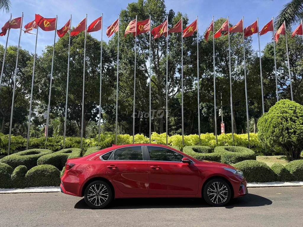 Kia K3 2022 photo 2