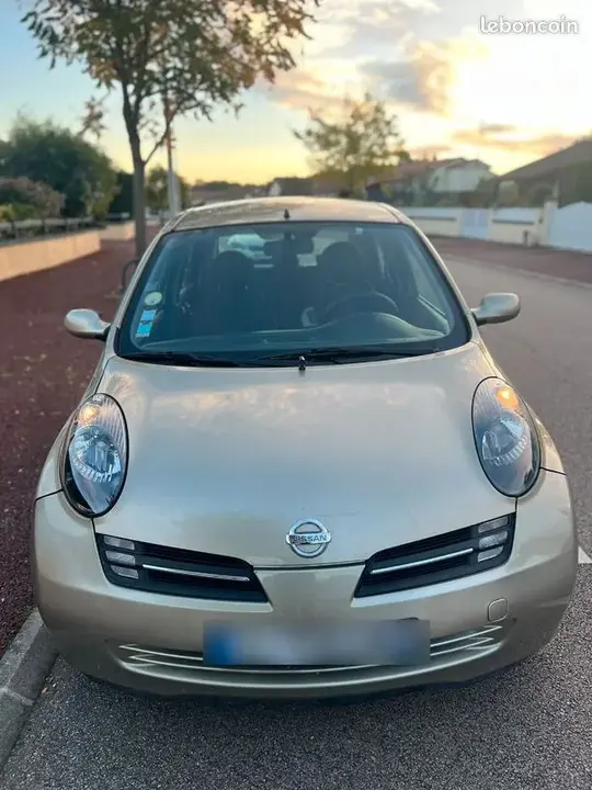 Nissan Micra 2005 photo 3