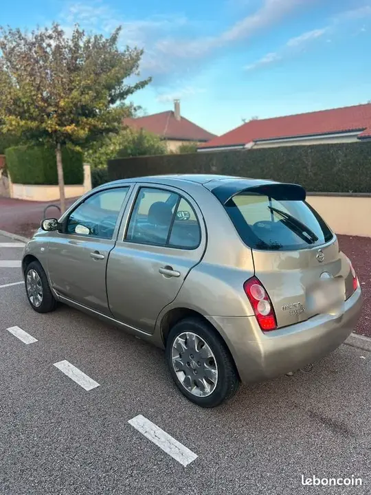 Nissan Micra 2005 photo 2