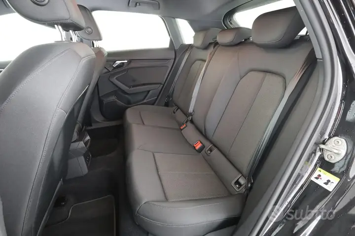 Audi A3 2023 photo 3