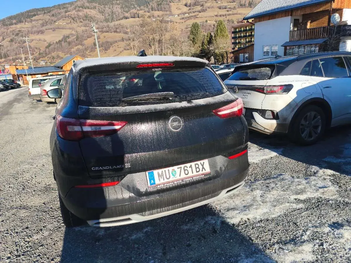 Opel Grandland X 2020 photo 2