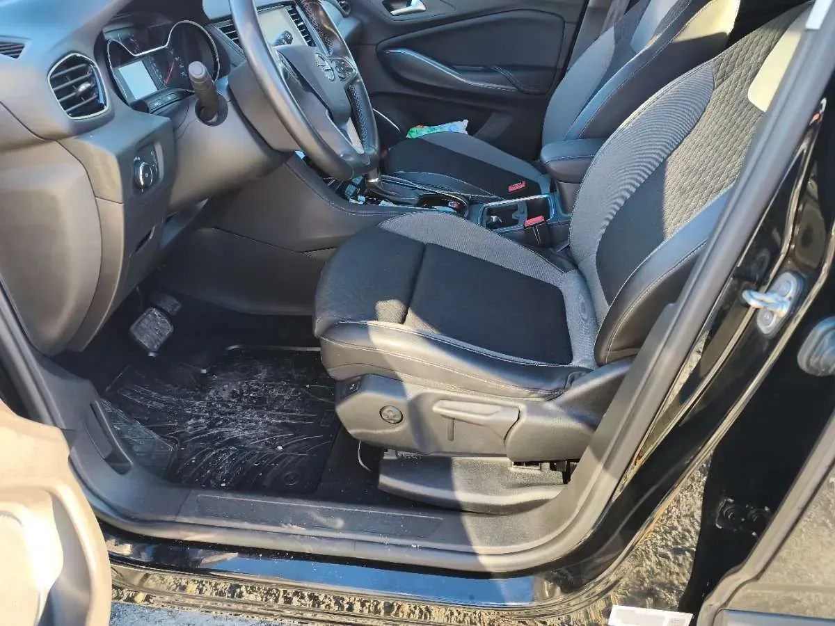 Opel Grandland X 2020 photo 3