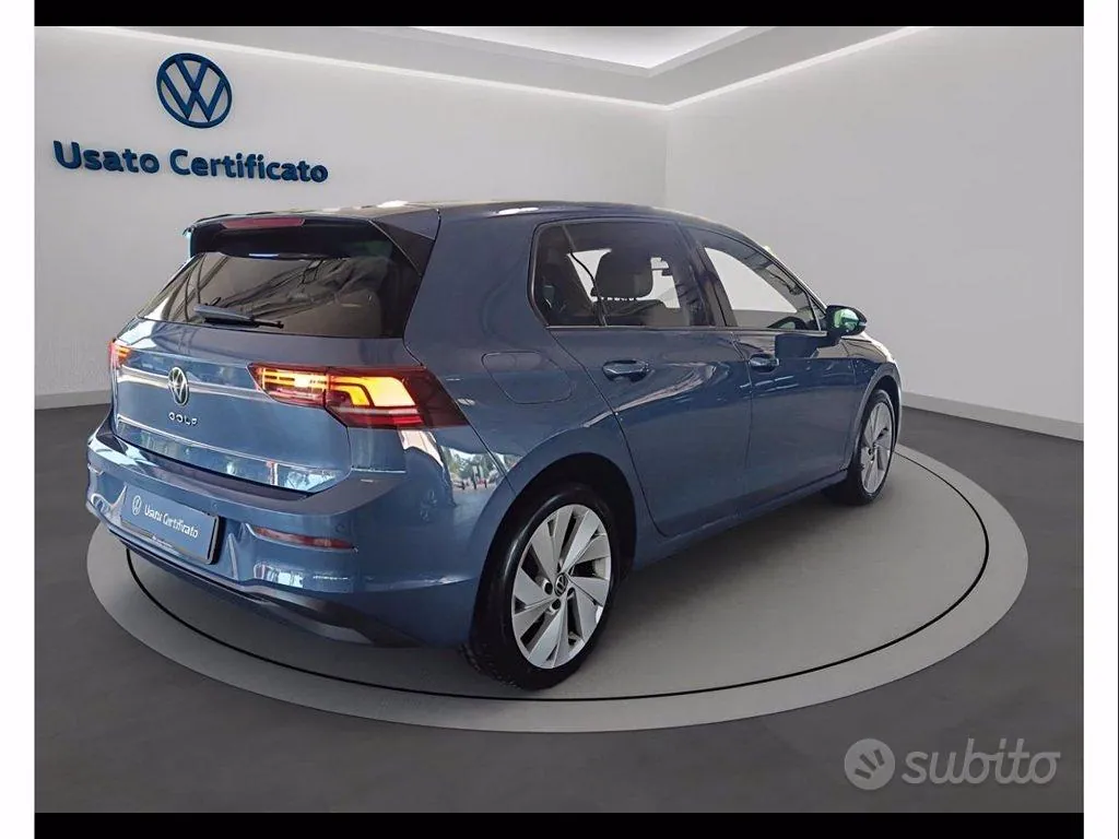 Volkswagen Golf 2024 photo 4