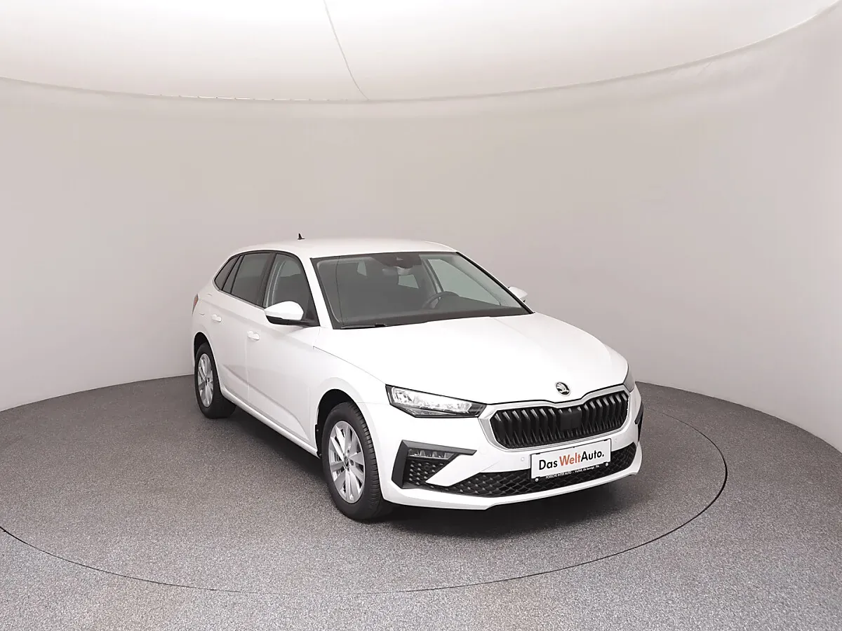 Skoda Scala 2026 photo 2
