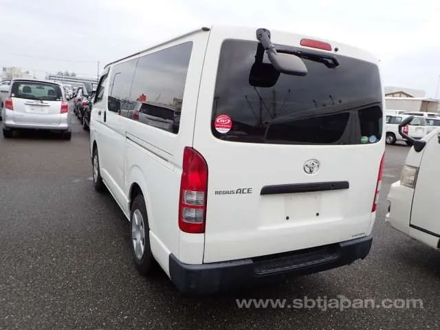 Toyota Cbf-Trh200V 2019 photo 3