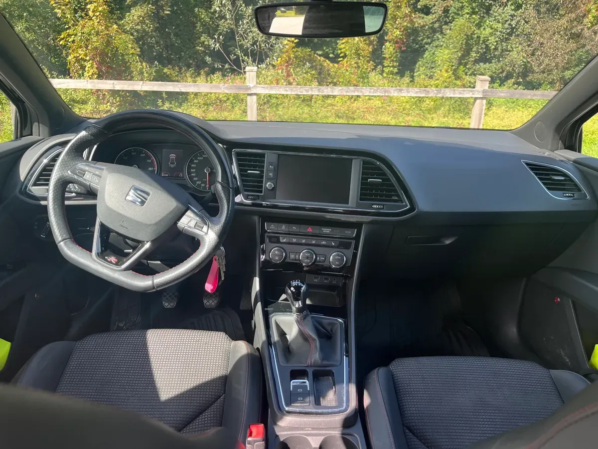 Seat Leon 2019 photo 3