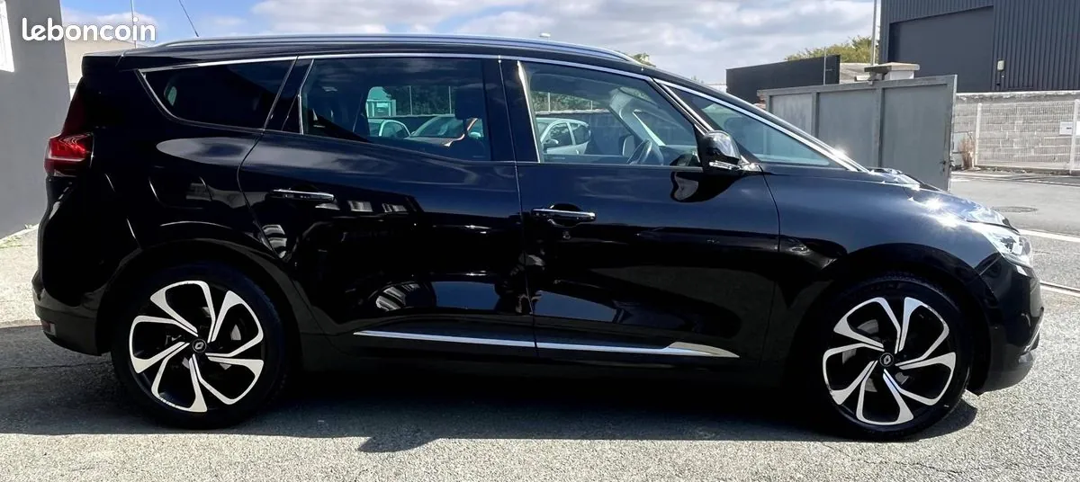 Renault Grand Scenic 2020 photo 4