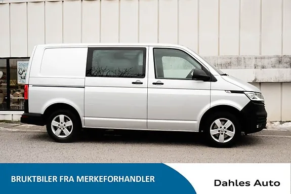 Volkswagen Transporter 2022 photo 2