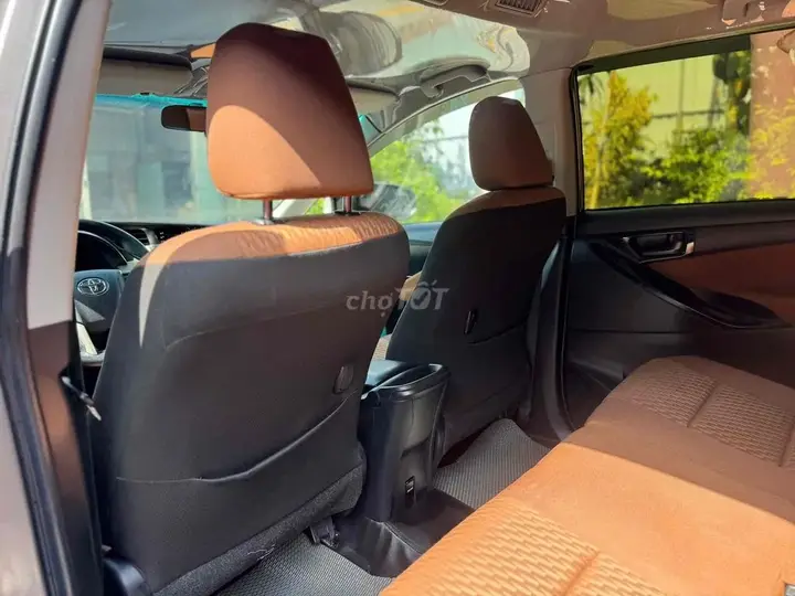 Toyota Innova 2018 photo 3