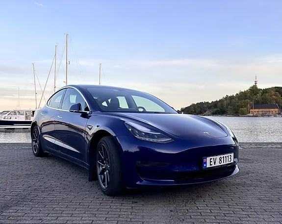 Tesla Model 3 2019 photo 2