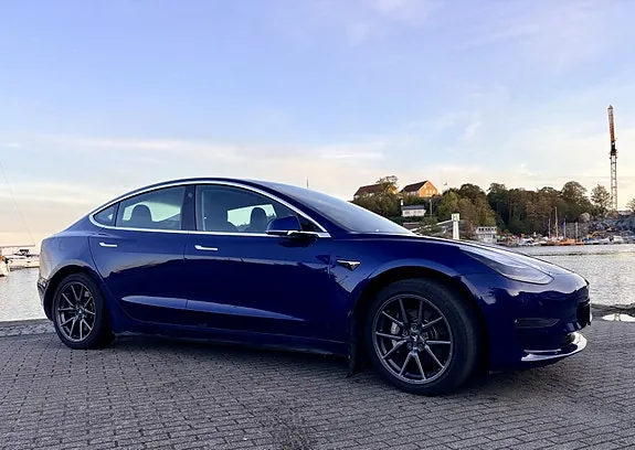 Tesla Model 3 2019 photo 3