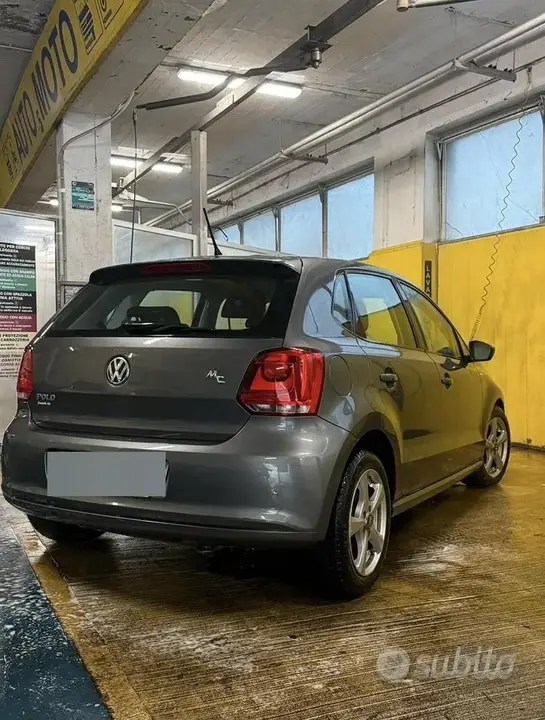 Volkswagen Polo 2009 photo 2