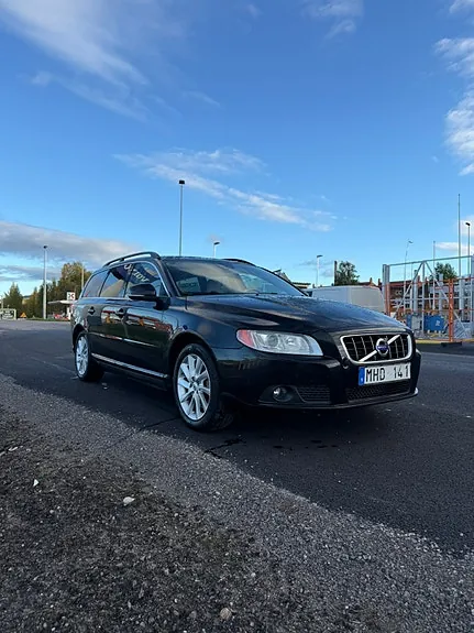 Volvo V70 2012 photo 5