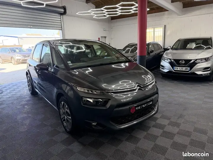 Citroen C4 Picasso 2015 photo 2