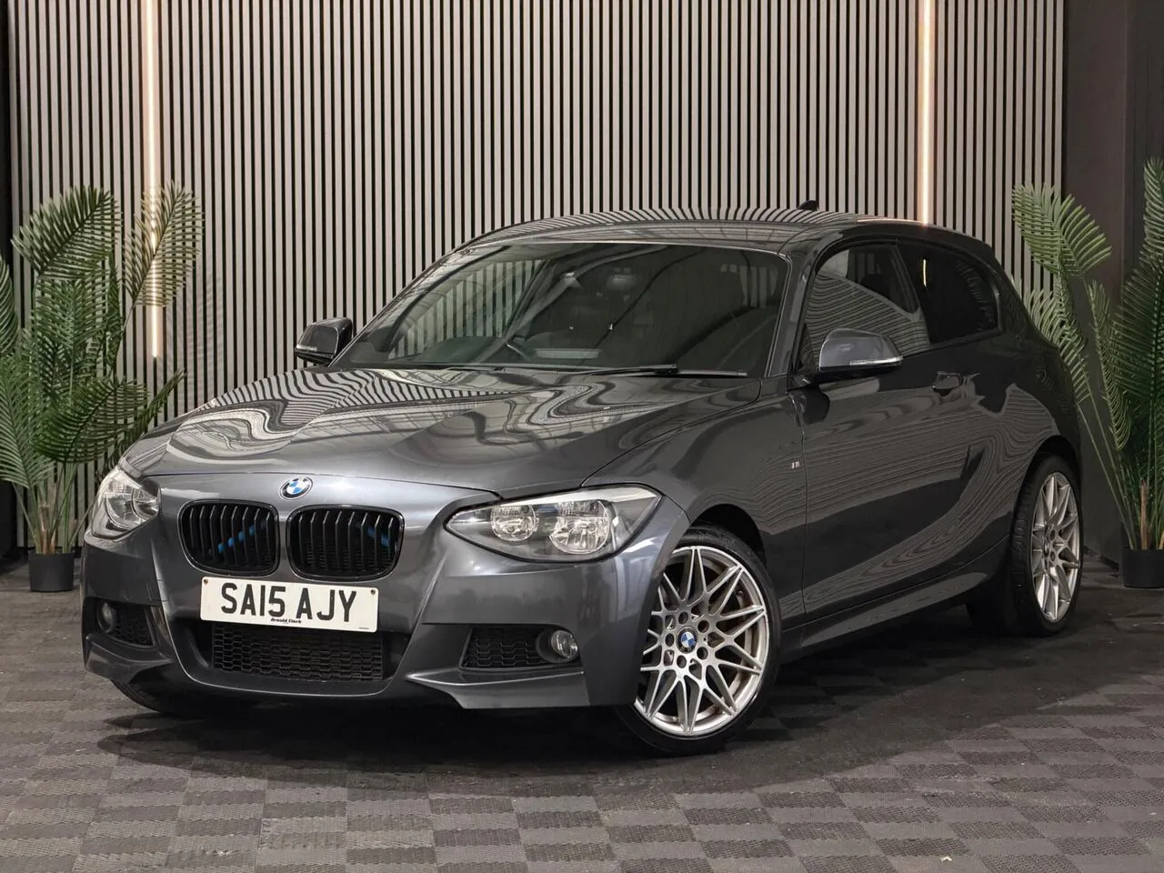 BMW 1 Series 2015 photo 3