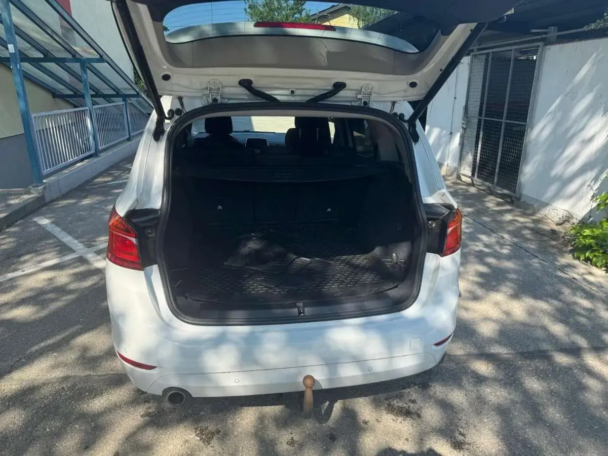 BMW 2 Series 2017 photo 2