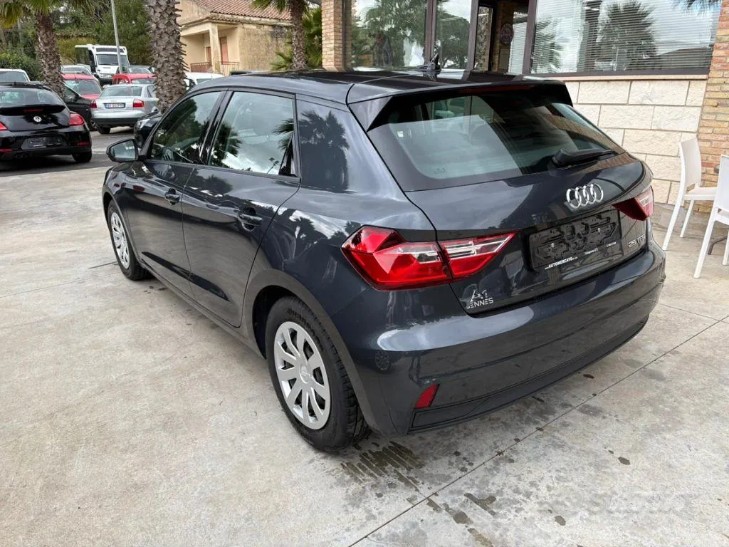 Audi A1 2021 photo 4