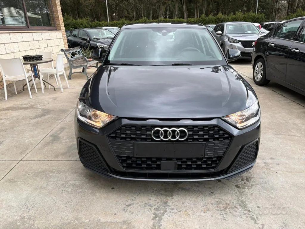 Audi A1 2021 photo 2