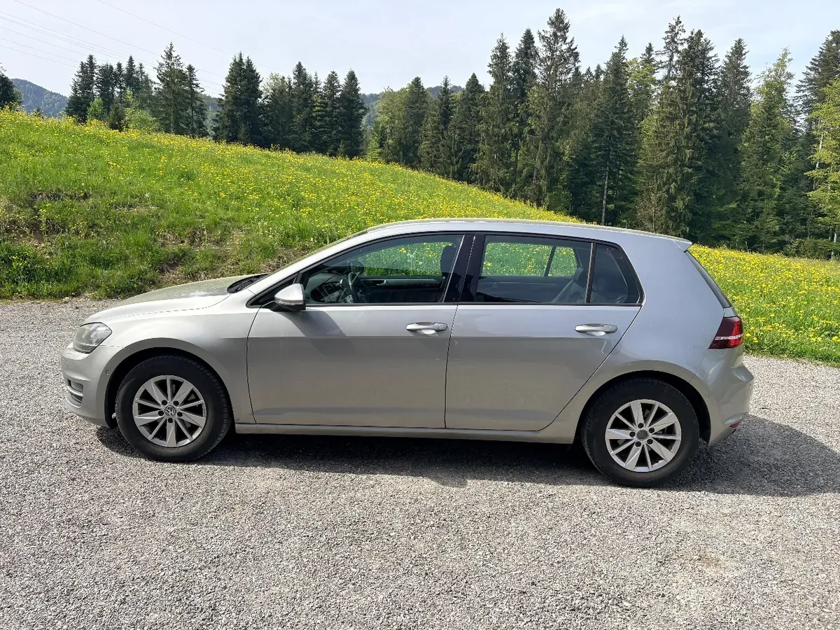 Volkswagen Golf 2015 photo 2