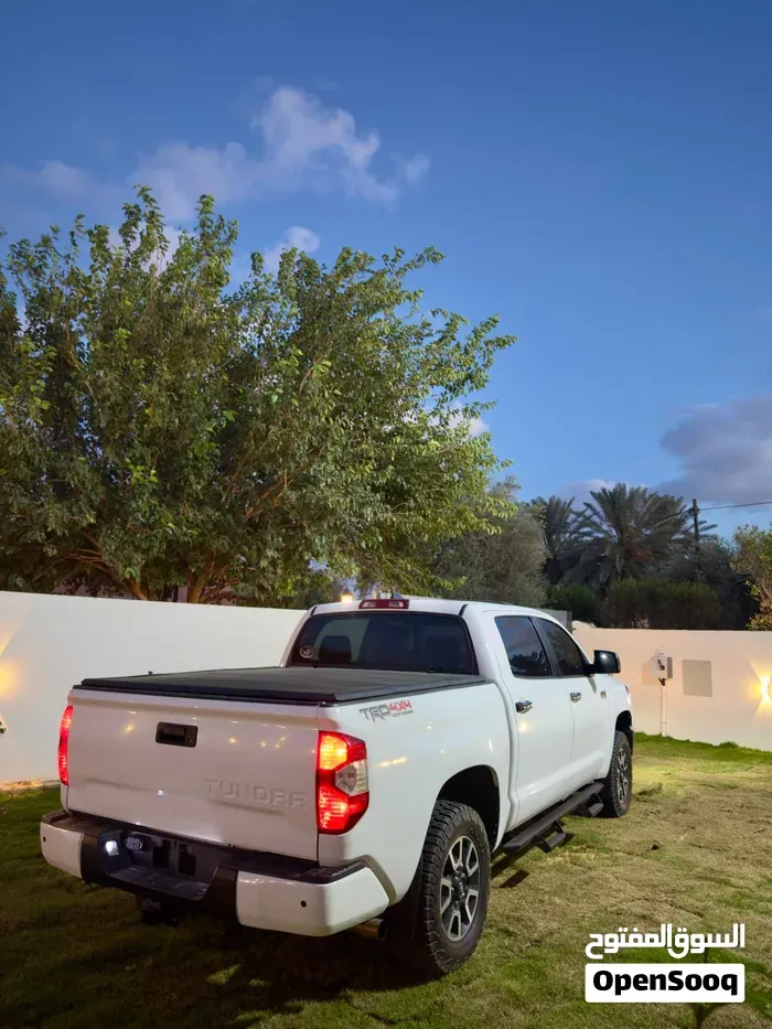 Toyota Tundra 2021 photo 2