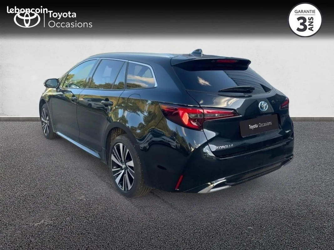 Toyota Corolla 2026 photo 2