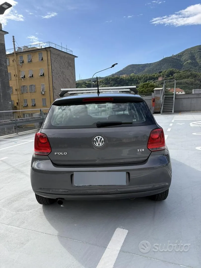 Volkswagen Polo 2010 photo 3