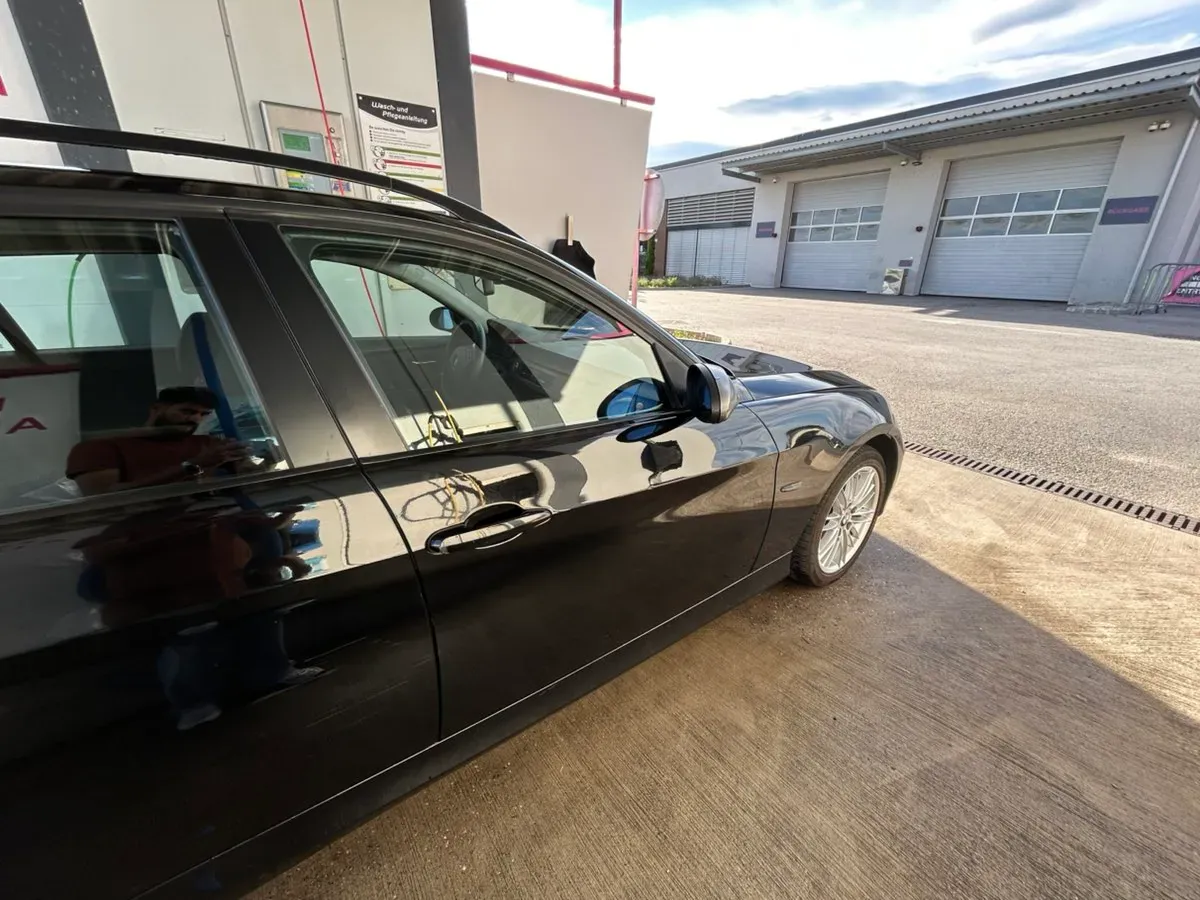 BMW 3 Series 2008 photo 3