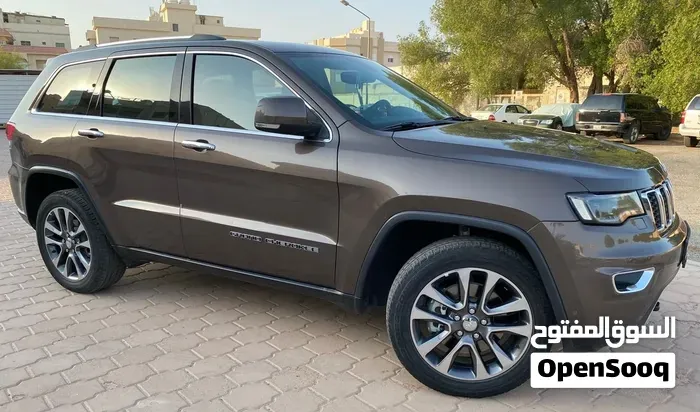 Jeep Grand Cherokee 2018 photo 2
