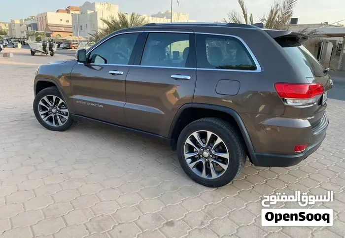 Jeep Grand Cherokee 2018 photo 4