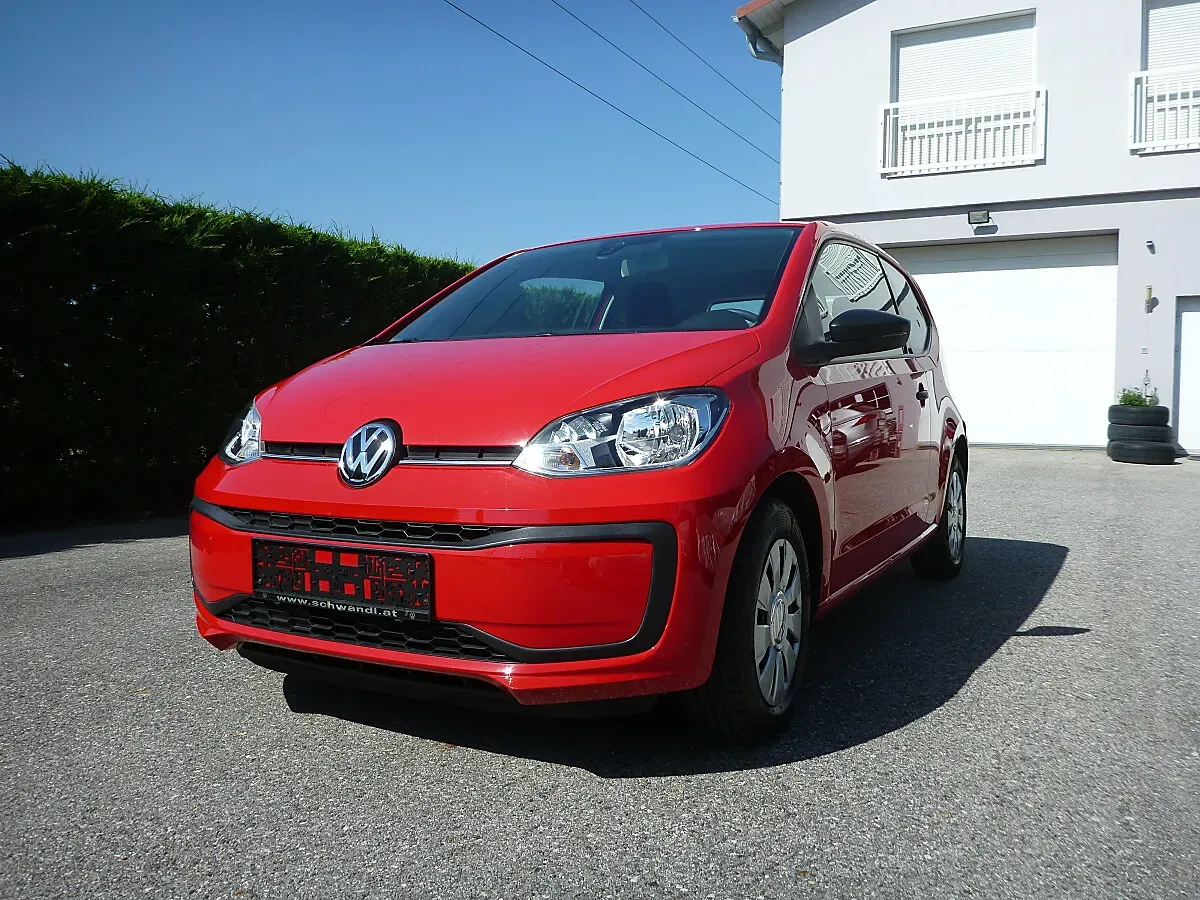 Volkswagen Up 2023 photo 2