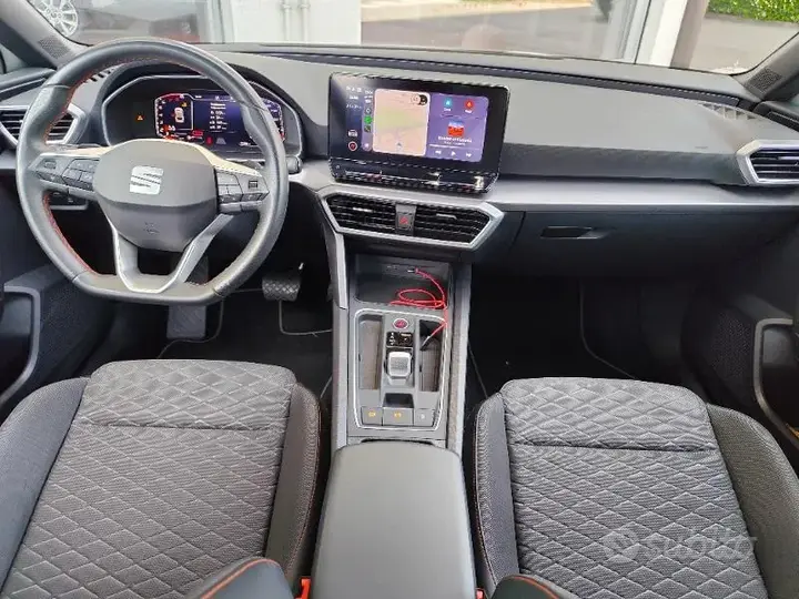 Seat Leon 2023 photo 5