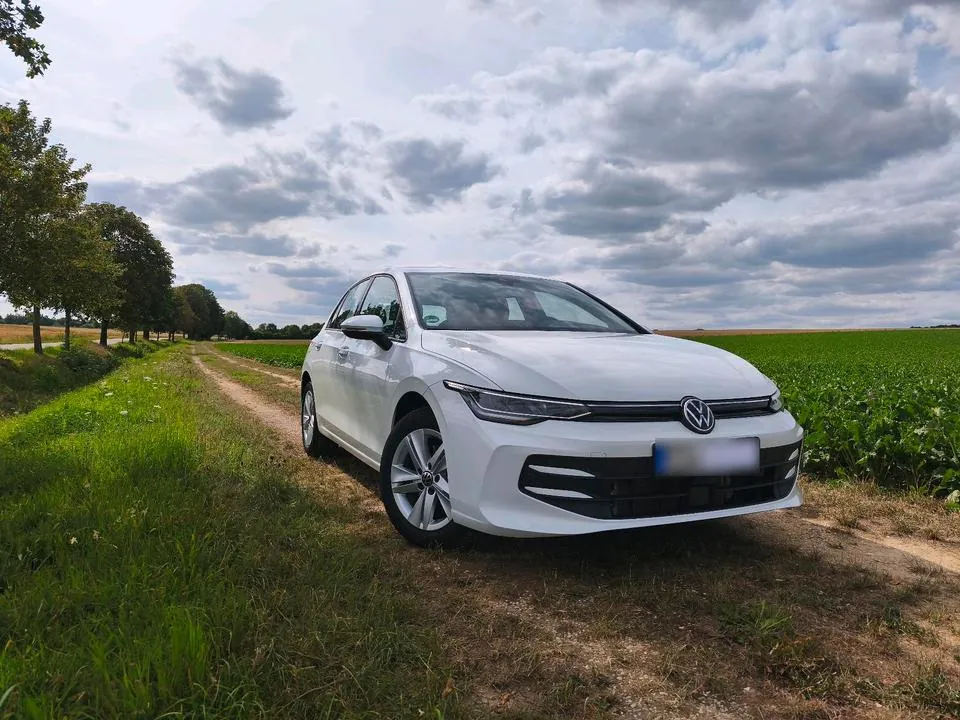 Volkswagen Golf 8
