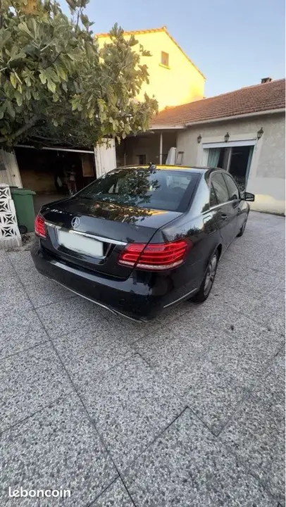 Mercedes-Benz E-Class 2015 photo 3