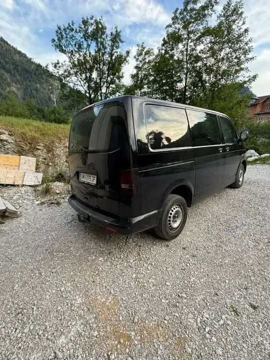 Volkswagen T5 2006 photo 3
