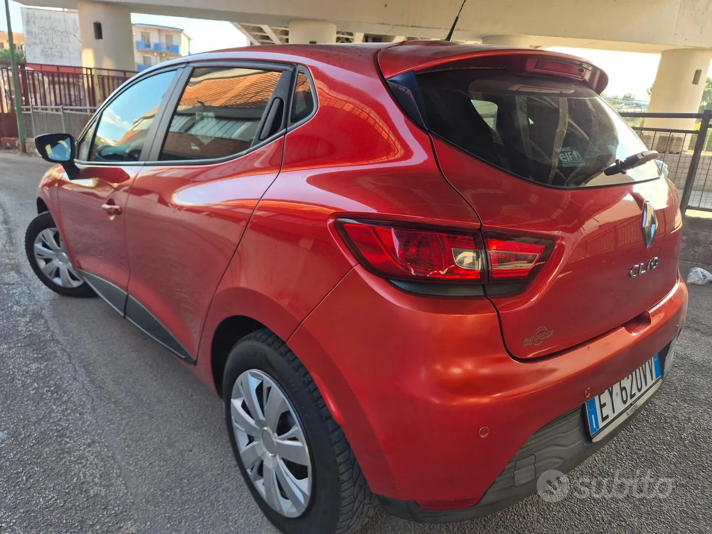 Renault Clio 2015 photo 3